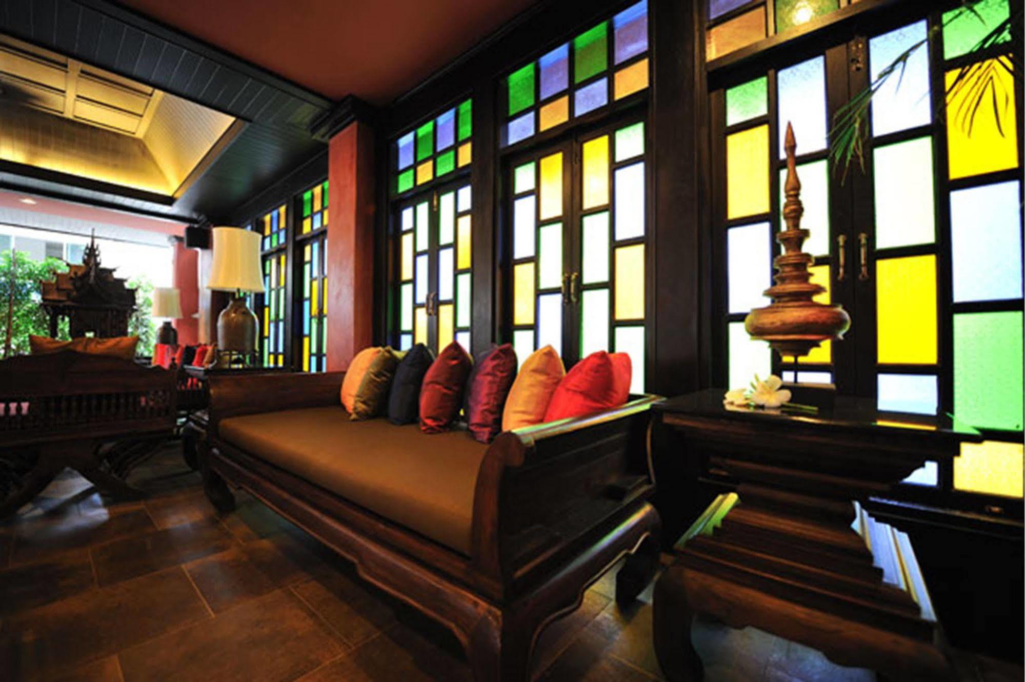 Siralanna Hotel Patong Exterior photo
